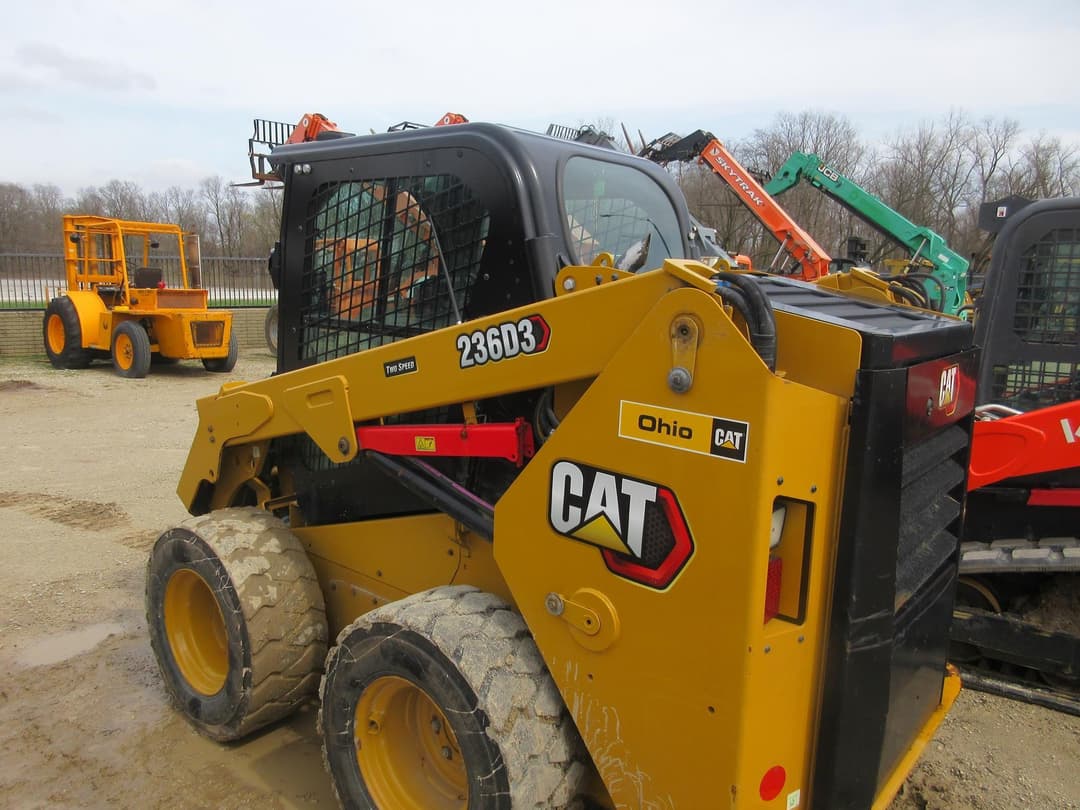 Image of Caterpillar 236D3 Primary image