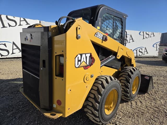 Image of Caterpillar 236D3 equipment image 4