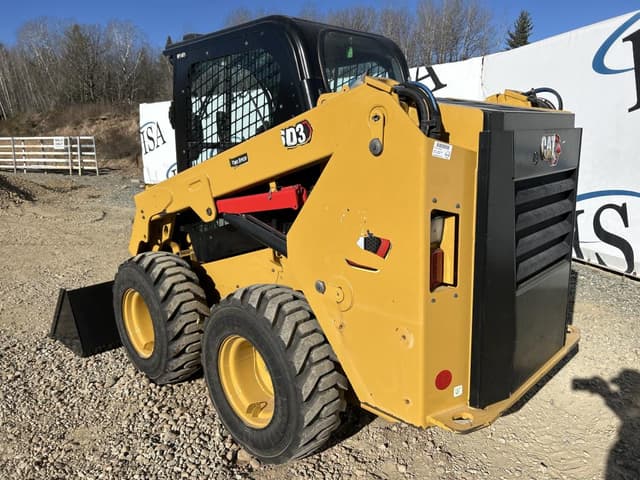 Image of Caterpillar 236D3 equipment image 2