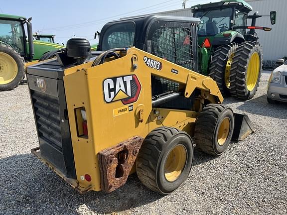 Image of Caterpillar 246D3 equipment image 3