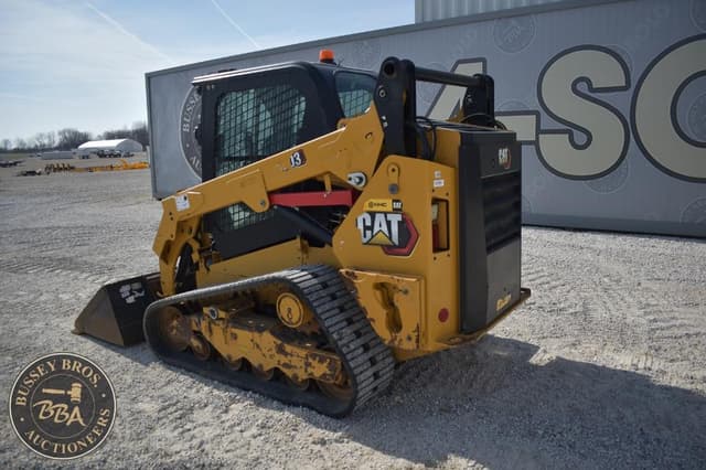 Image of Caterpillar 259D3 equipment image 3