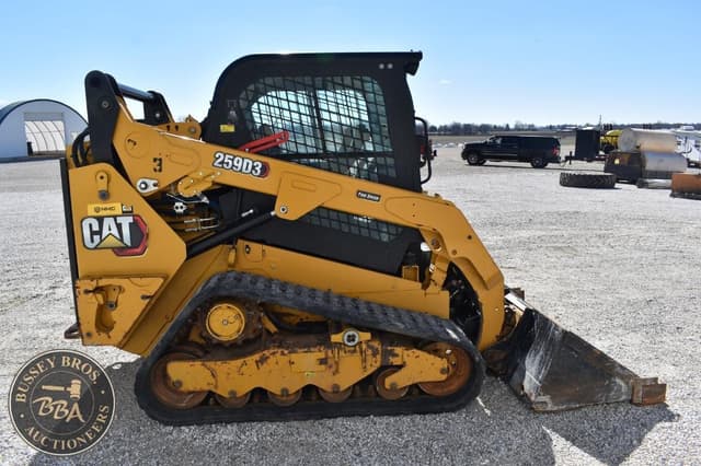 Image of Caterpillar 259D3 equipment image 4