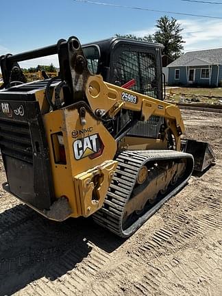 Image of Caterpillar 259D3 equipment image 2