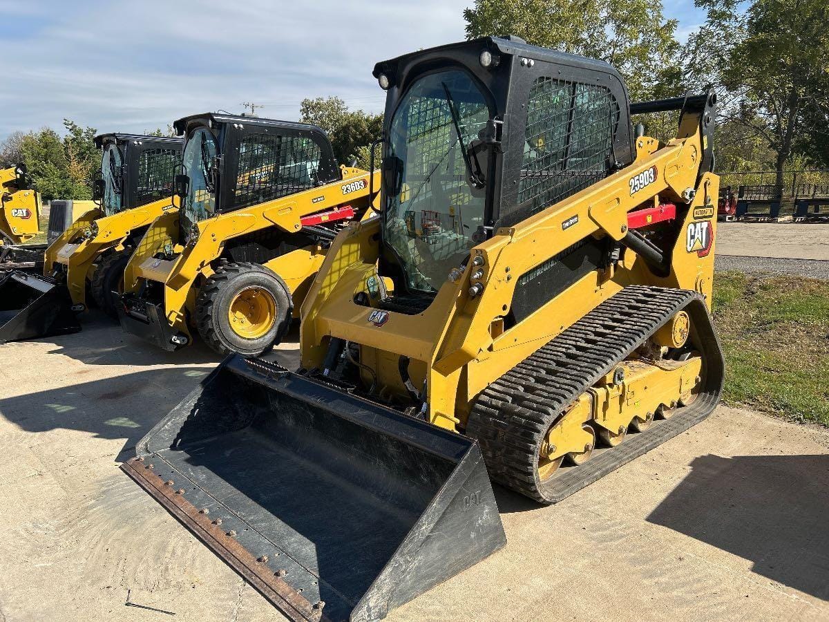 2023 Caterpillar 259D3 Equipment Image0
