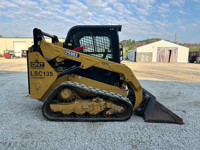 Image of Caterpillar 259D3 equipment image 4