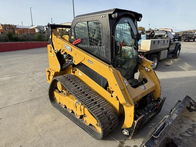 Image of Caterpillar 259D3 equipment image 3