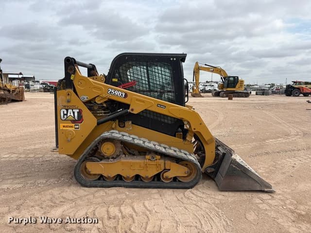 Image of Caterpillar 259D3 equipment image 3
