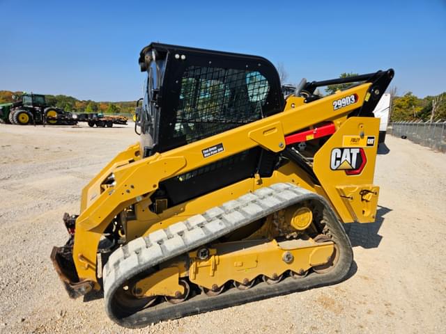 Image of Caterpillar 299D3 equipment image 3