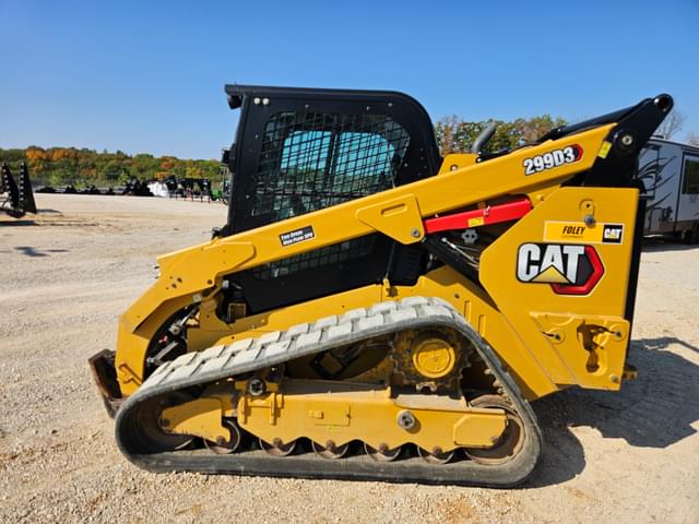 Image of Caterpillar 299D3 equipment image 4