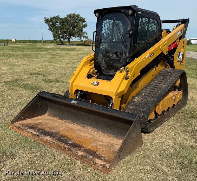 Image of Caterpillar 299D3 Primary image