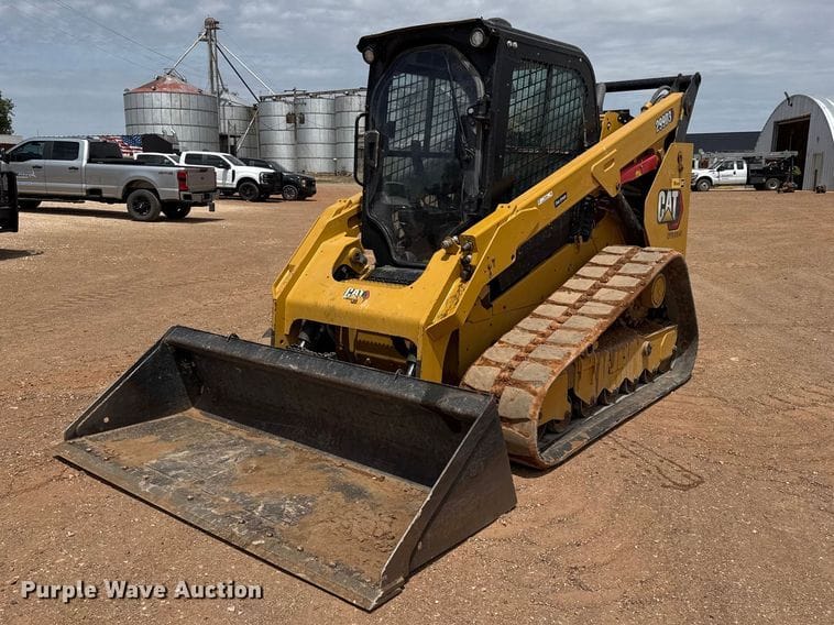 2023 Caterpillar 299D3 Equipment Image0