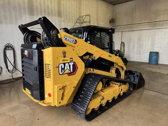 Image of Caterpillar 299D3XE equipment image 4