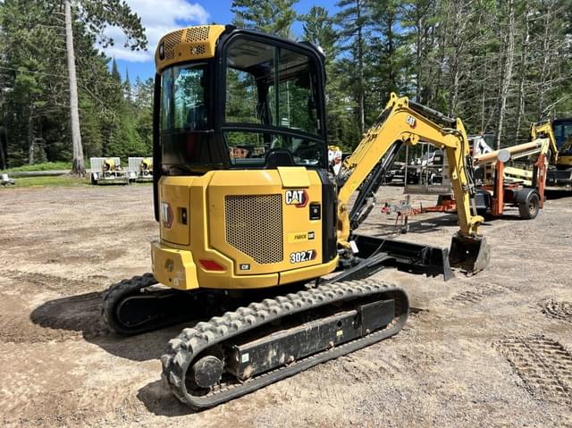 Image of Caterpillar 302.7CR equipment image 4