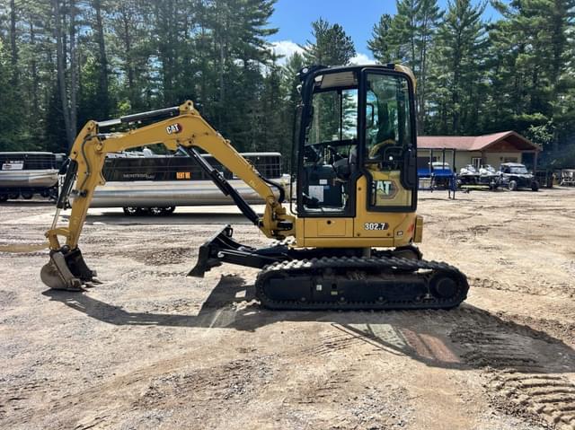 Image of Caterpillar 302.7CR equipment image 1