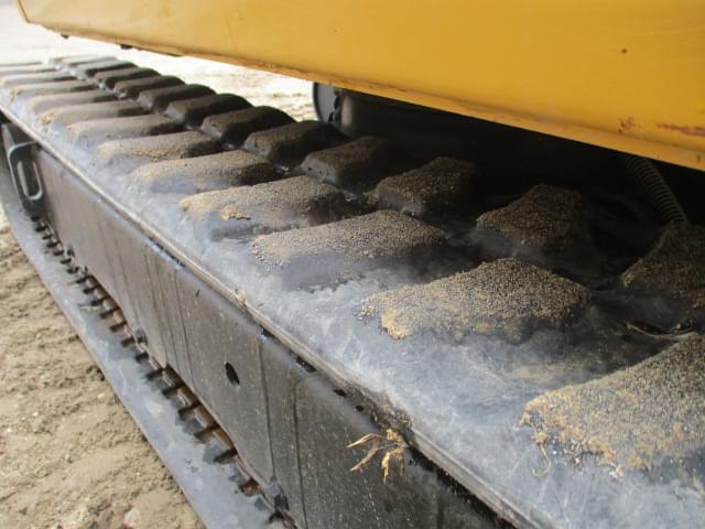 Image of Caterpillar 302CR equipment image 2