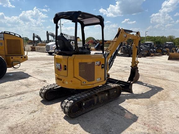 Image of Caterpillar 303CR equipment image 4