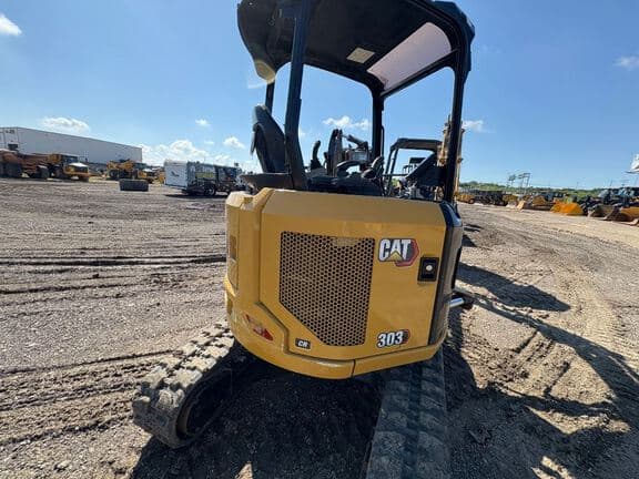 Image of Caterpillar 303CR equipment image 2