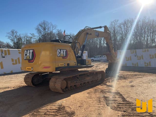 Image of Caterpillar 323 equipment image 4