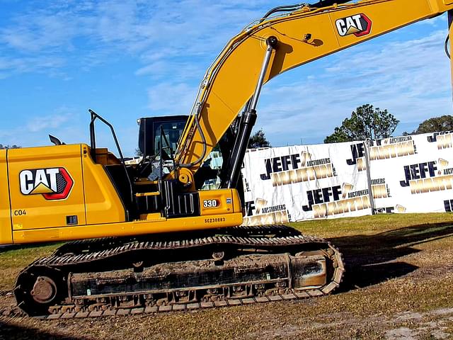 Image of Caterpillar 330 equipment image 3