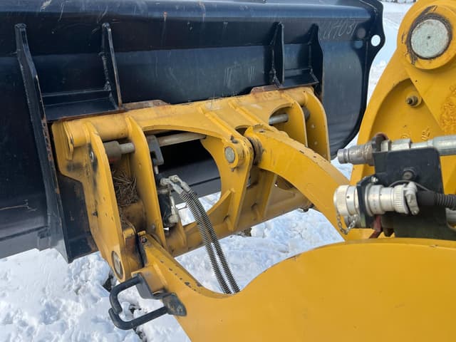 Image of Caterpillar 906 equipment image 1