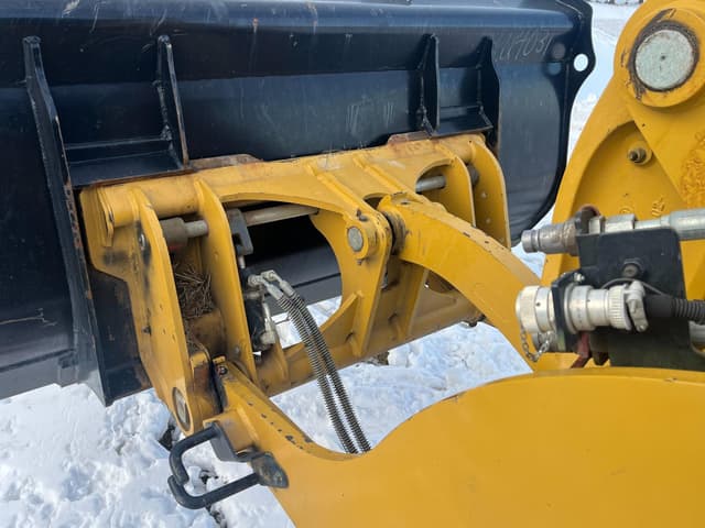 Image of Caterpillar 906 equipment image 1