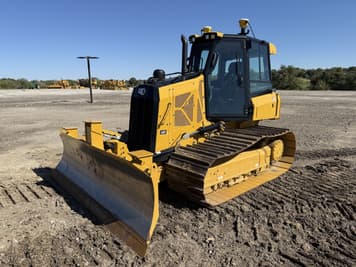 Main image Caterpillar D1