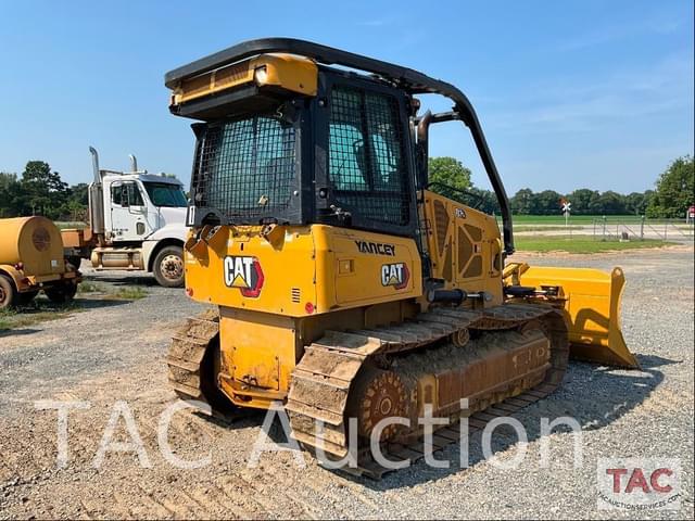 Image of Caterpillar D3 equipment image 4