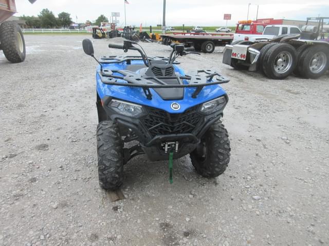 Image of CFMoto CForce 400 equipment image 1