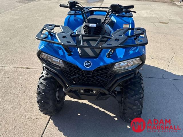 Image of CFMoto CForce 400 equipment image 3