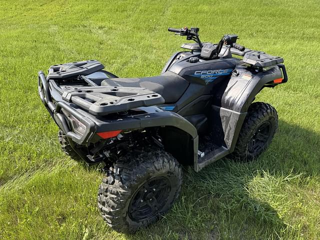 Image of CFMoto CForce 500 equipment image 3