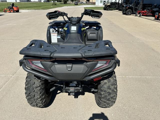 Image of CFMoto CForce 600 equipment image 2