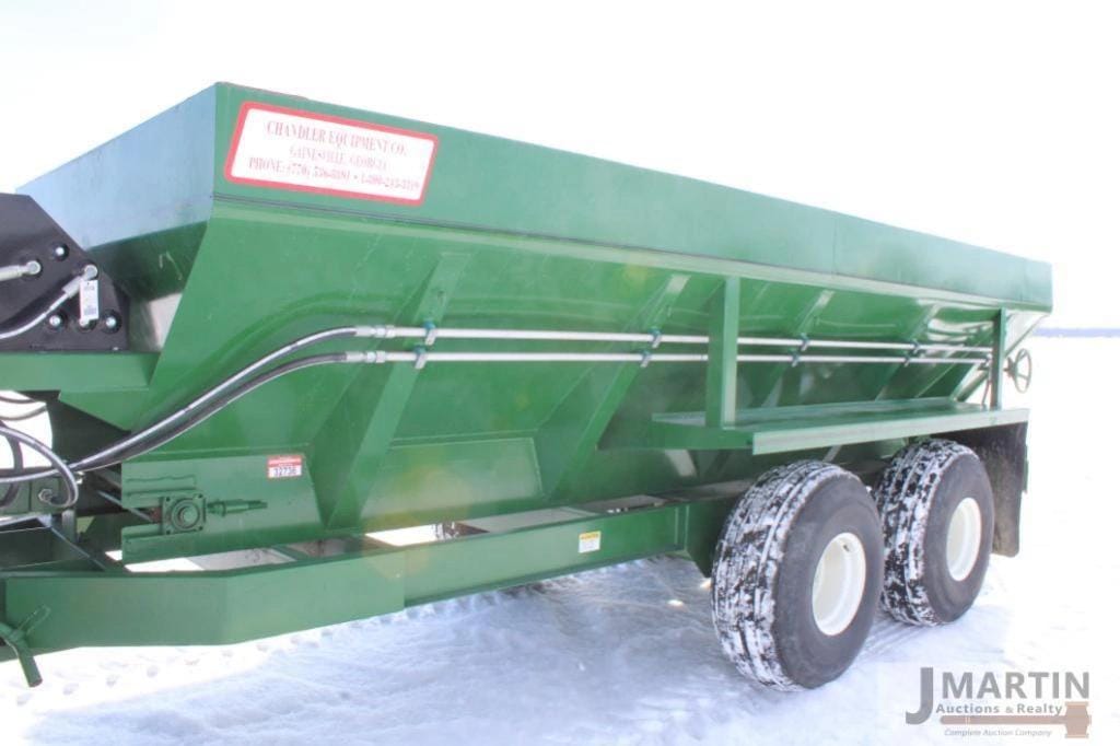 2023 Chandler 18CLT Equipment Image0