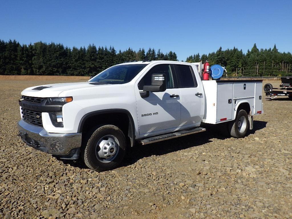 Image of Chevrolet 3500HD Primary image