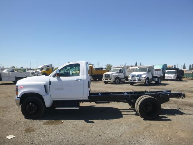 Image of Chevrolet 5500HD equipment image 4