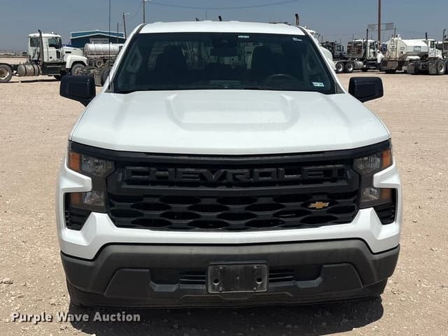 Image of Chevrolet 1500 equipment image 1