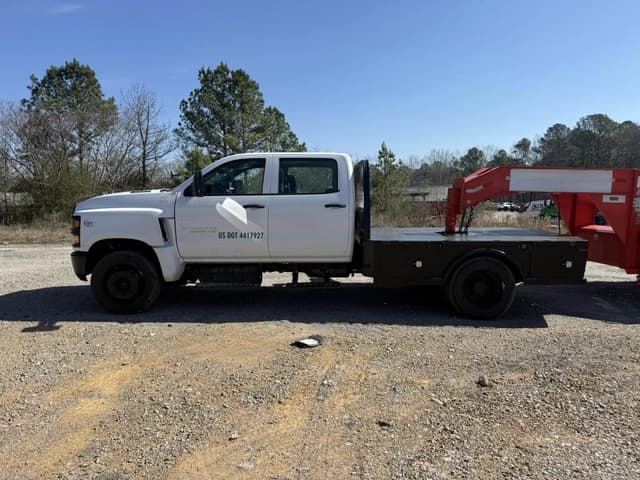 Image of Chevrolet 5500HD equipment image 2