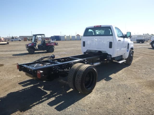 Image of Chevrolet 5500HD equipment image 2