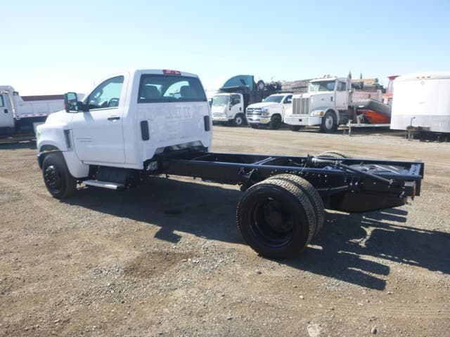 Image of Chevrolet 5500HD equipment image 3