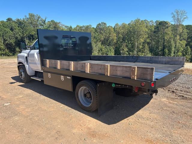 Image of Chevrolet 6500HD equipment image 3