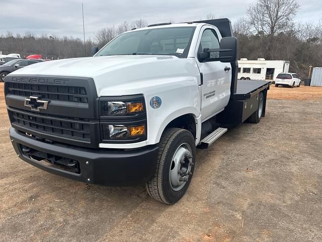 Image of Chevrolet 6500HD equipment image 2