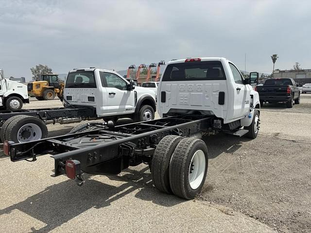 Image of Chevrolet 6500HD equipment image 2