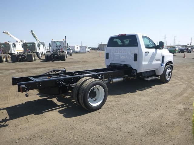 Image of Chevrolet 6500HD equipment image 2