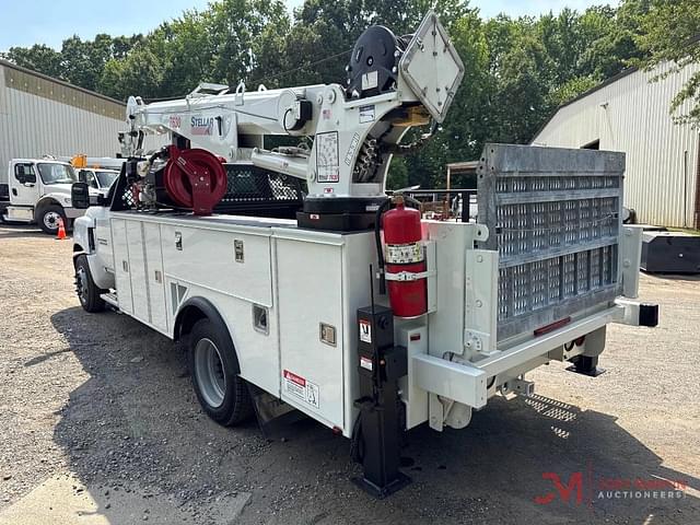 Image of Chevrolet 6500HD equipment image 2