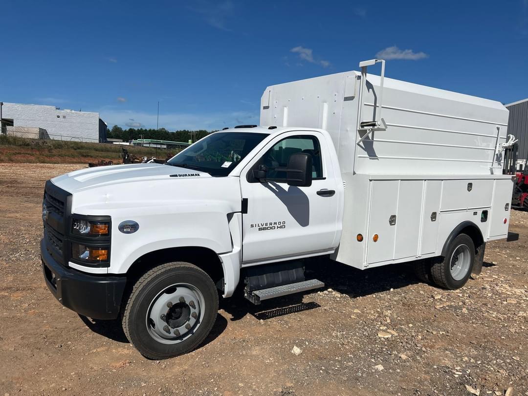 Image of Chevrolet 6500HD Primary image