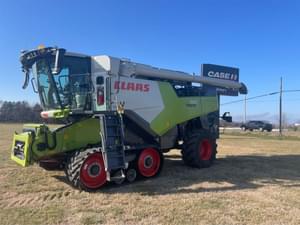 2023 CLAAS Trion 740TT Image