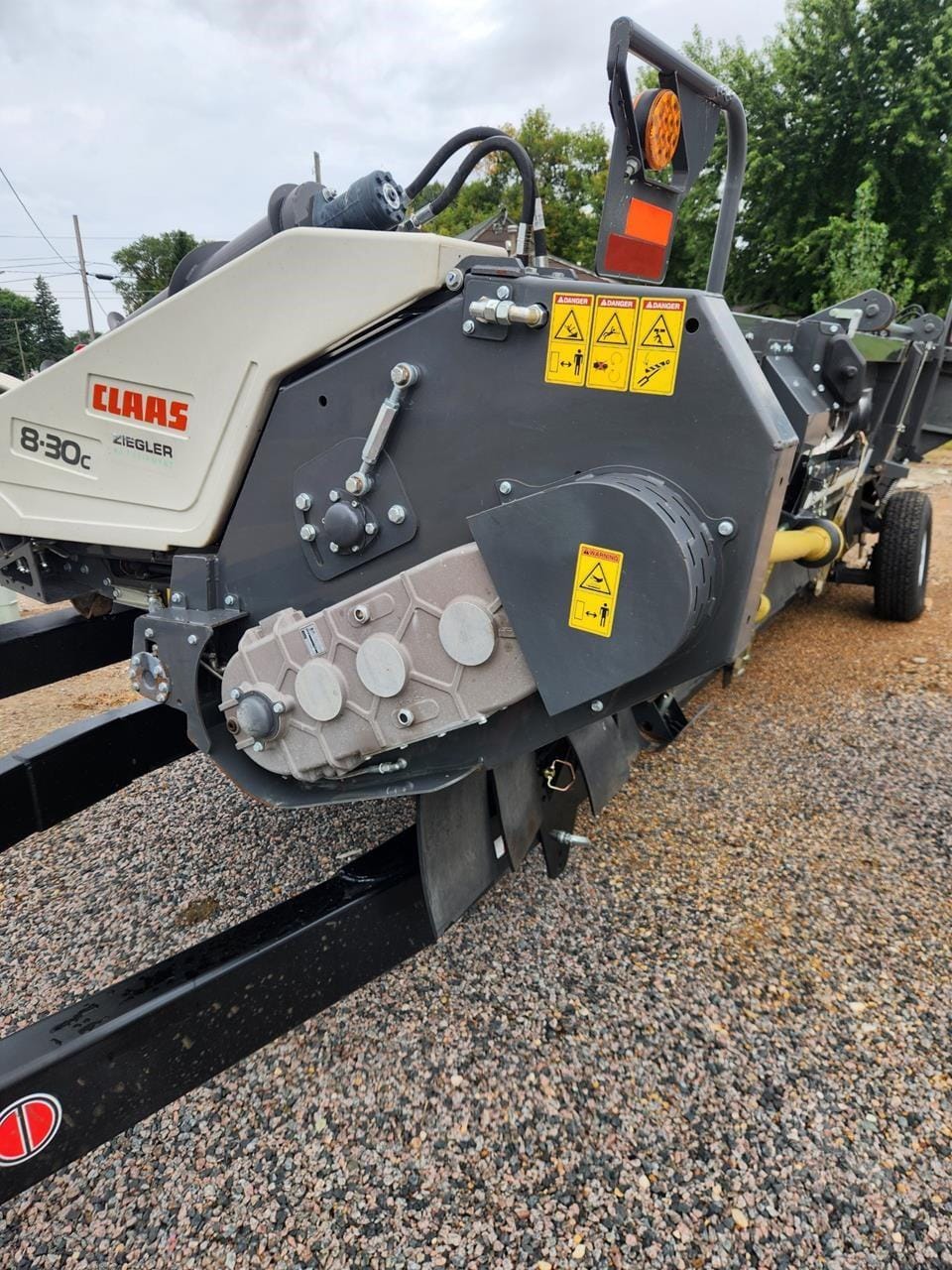 2023 CLAAS 8-30C Equipment Image0