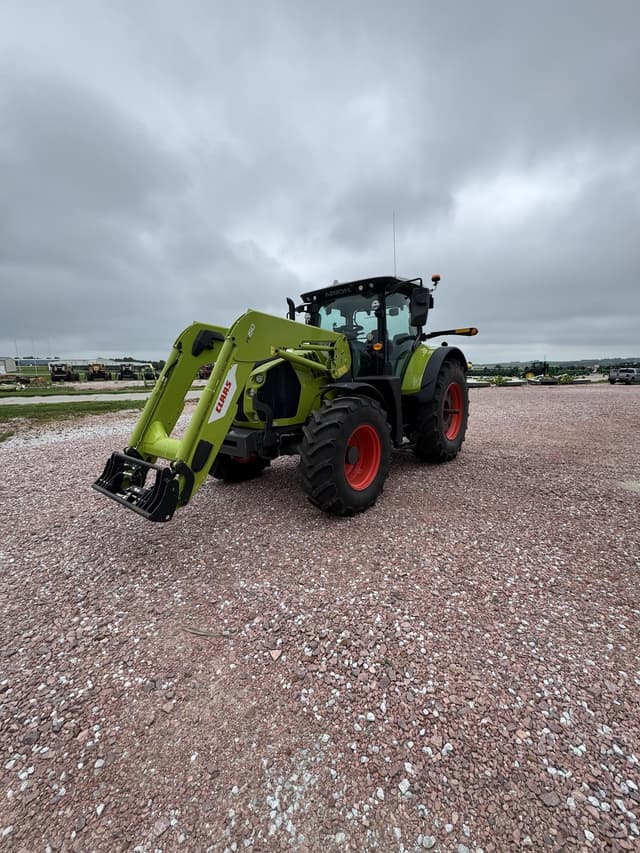 Image of CLAAS Arion 630 equipment image 2