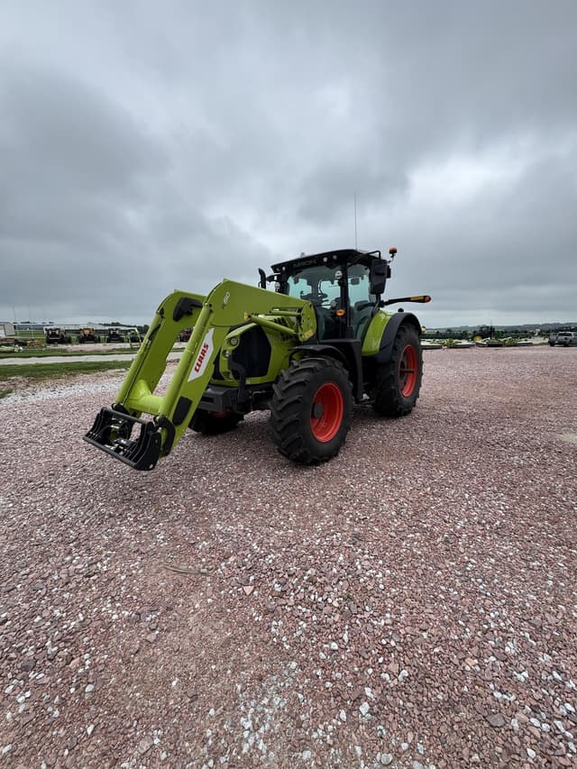 Image of CLAAS Arion 630 equipment image 2