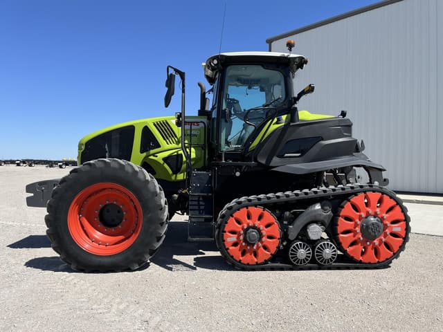 Image of CLAAS Axion 960TT equipment image 1