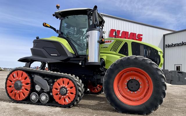 Image of CLAAS Axion 960TT equipment image 3